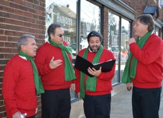 Jak malować rzęsy aby były podkręcone? Jak malować rzęsy aby były podkręcone?